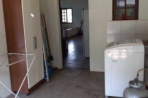 Ch�cara Em Condom�nio Fechado Com Piscina Com Aquecimento Solar