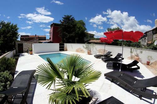 Villa Krnica - House Sunshine Mit Pool Und Aussicht