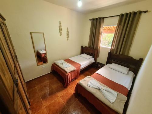 Ch�cara R�stica Com Piscina