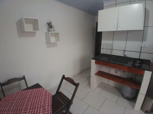 Kitnets Praia De Caiob�