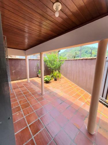 Leal House