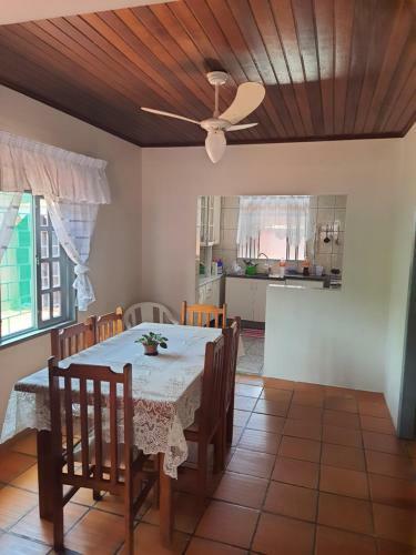 Leal House