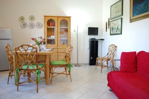 Apartamento Appartamenti Torre Di Chia