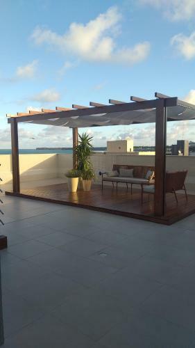 Belo Apartamento Quase Beira Mar No Cabo Branco