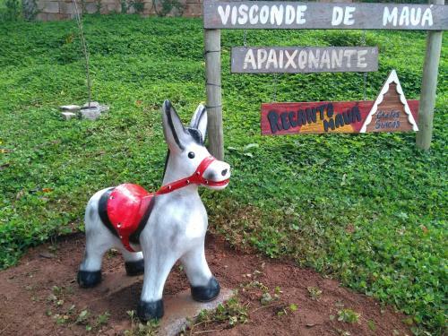 Recanto Mau� - Chal� Azaleia