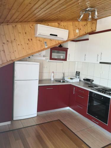 Apartmani Kre?i? 1 Hvar
