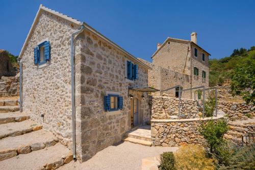 Beautiful Villa Authentic
