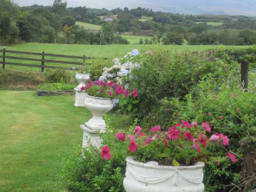 Bed & Breakfast White Heather Farmhouse