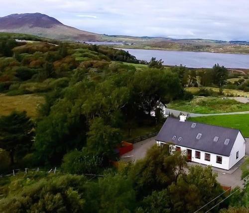 Red Deer Cosy Apartment In Letterfrack Connemara