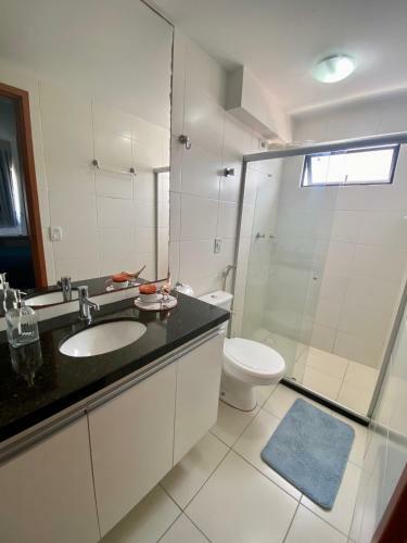 Apartamento Quarto/sala A Uma Quadra Da Praia, Com Vista Mar!