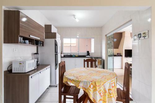 Casa Com Piscina E Churrasq Na Praia Massaguacu, Sp