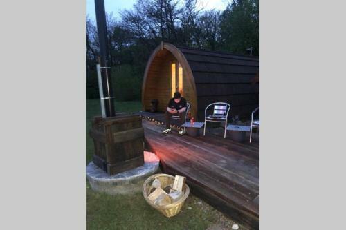 River View Log Cabin Pod - 5 Star Glamping Experience
