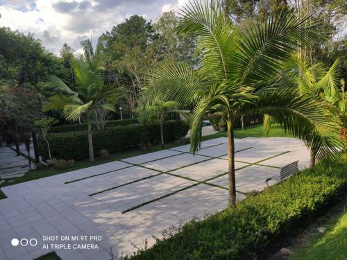 Ref�gio Verde Perto Da Capital Com Internet E Piscina