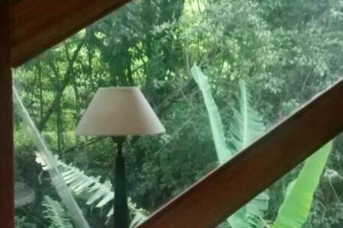 Chal� No Bosque E Cachoeirinha, Centro De Passa Quatro