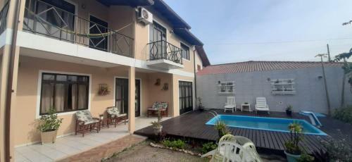 Casa Na Pinheira Com Piscina