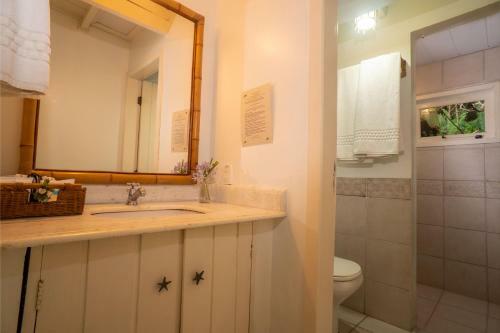 Hostal Ilha Do Papagaio Adventures