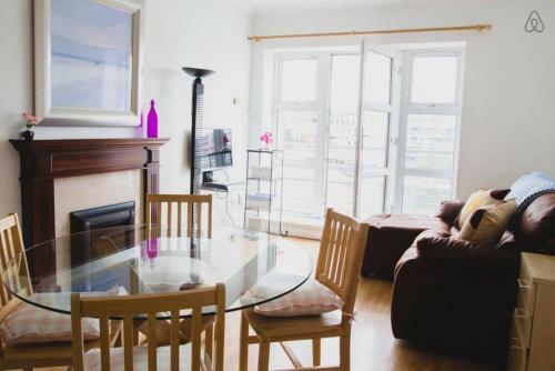 Apartamentos The Waterside