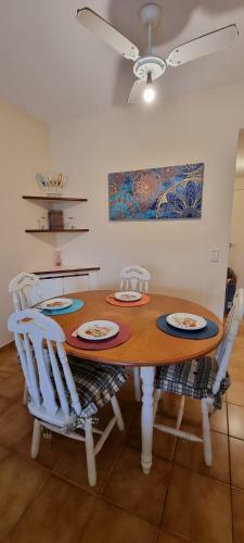 Apartamento Peru�be Arpoador
