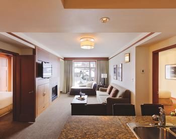 Hotel Pan Pacific Whistler Village Centre