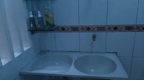 Casa Em Natal Cond. Fechado Com Piscina-03 Su�tes