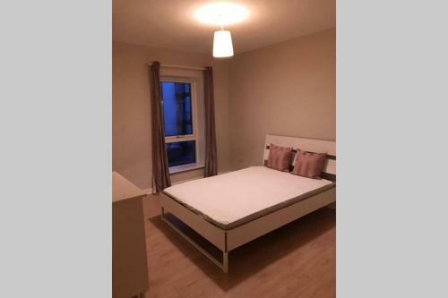 2 Bedroom Spacious And New City Centre Apartment