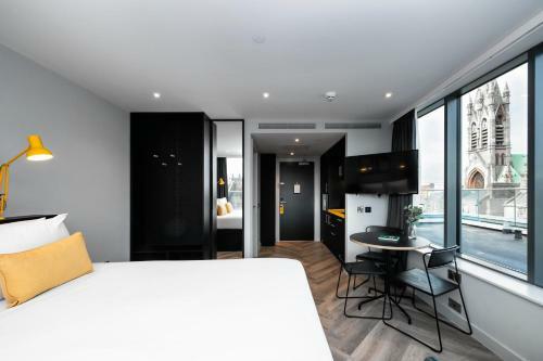 Staycity Aparthotels Tivoli