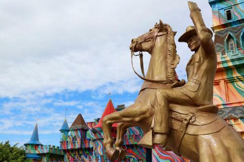 Curta Praia de Arma��o - Casa Girassol