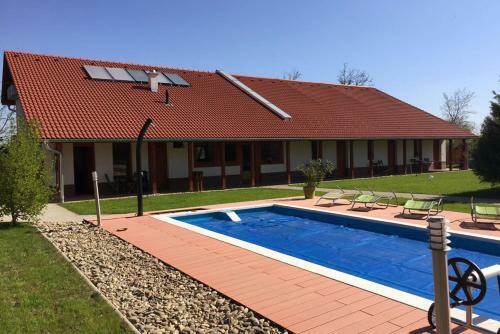 Apartamento Holt-szamos Vend�gh�z