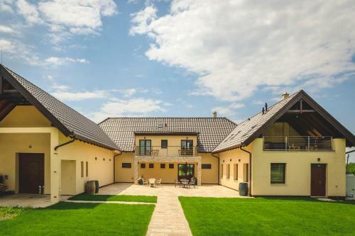Bed & Breakfast Dominium Pinc�szet �s Panzi�