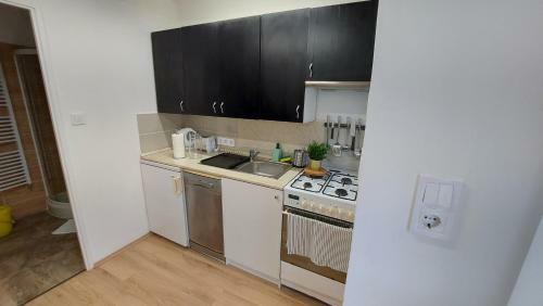 Gy�ngy Apartmanh�zak