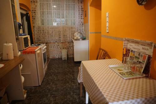 Hostal Piri Vend�gh�z