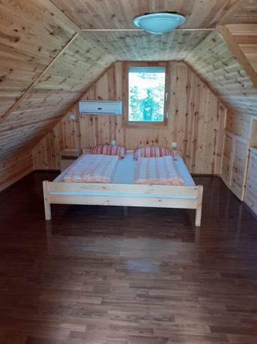Bogl�rka Horg�sznyaral�