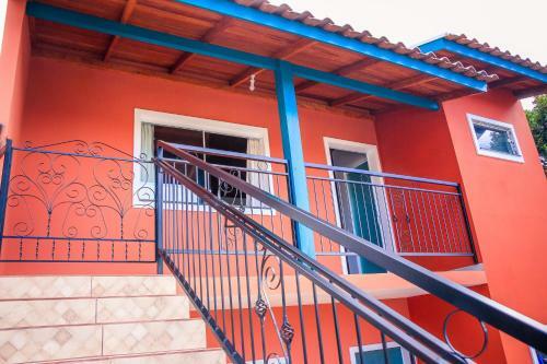 Apartamento Su�tes Pr�ximo A Beto Carrero E Praias