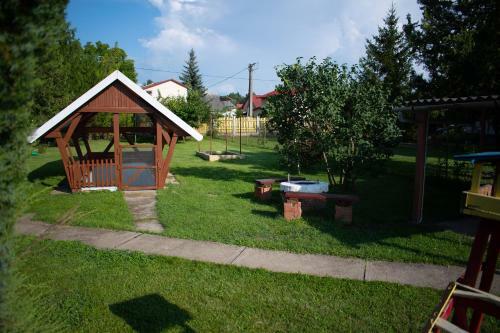 Apartamento G�nter Vend�gh�z-hajd�n�n�s