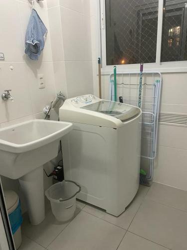 Apartamento de Praia Em Condom�nio Fechado