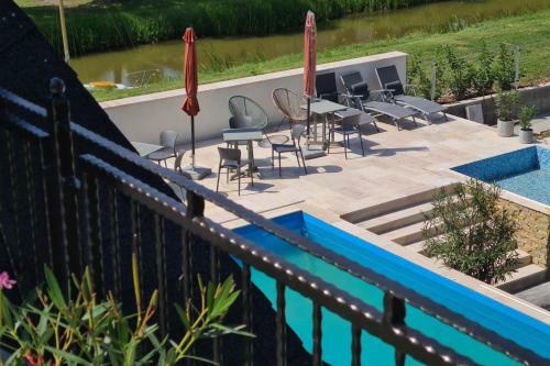 Hostal Mihely�nk