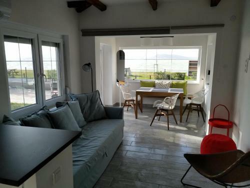 Exclusive Beachfront Villa