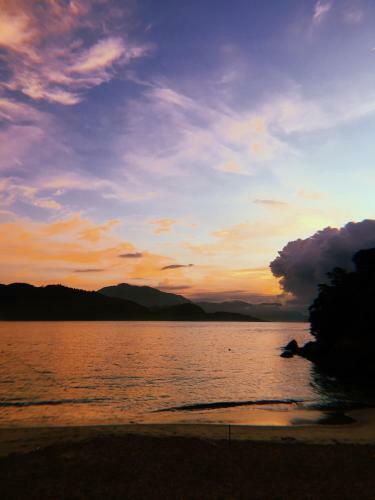 P� Na Areia Chal� Dos Ranchos Trindade