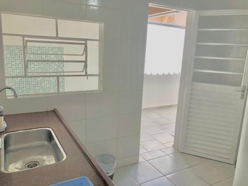Casa Com �tima Localiza��o