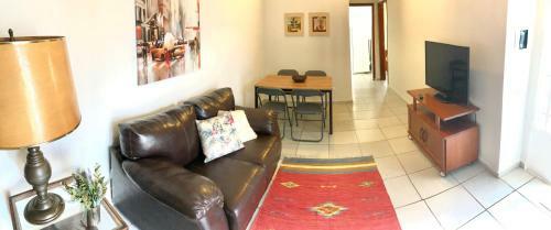 Casa Com �tima Localiza��o