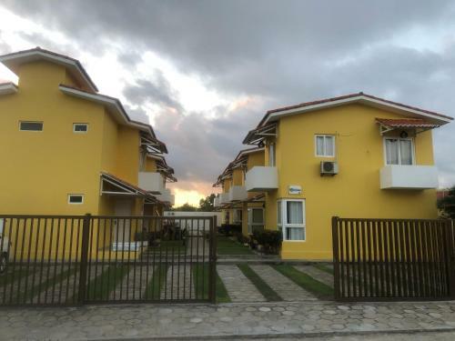 Casa Completa Com Piscina E �rea de Laser Completa Na Praia Bela - Pb