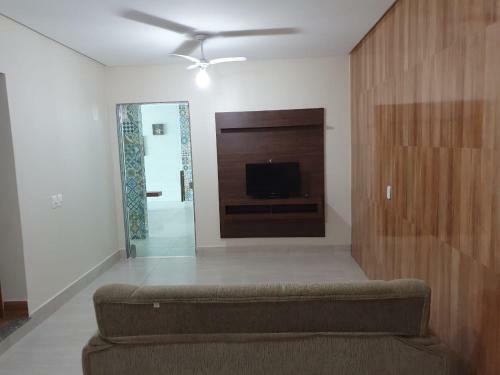 Casa Com Piscina E Churrasqueira E Excelente Localiza��o Em Piuma