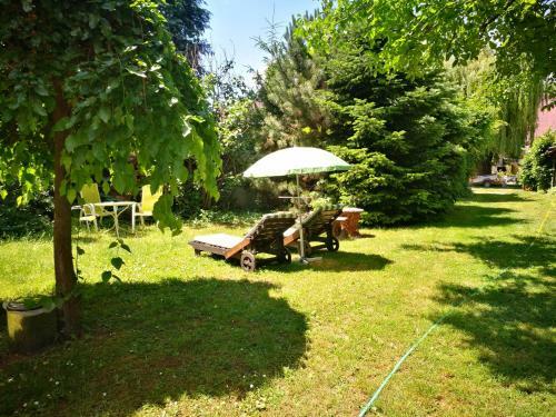 Hostal City Camping& Apartman &bungalow