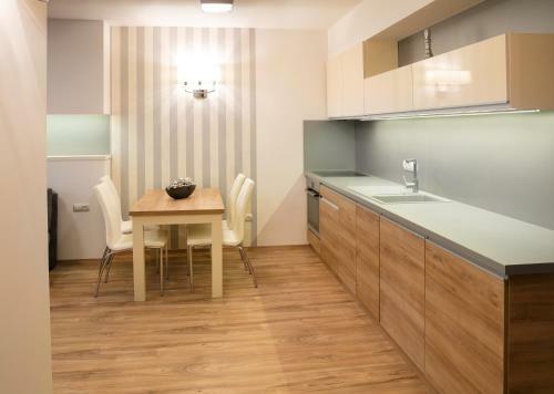 Apartamento F?t�r Rezidencia