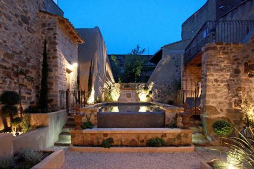 Hostal Les Remparts