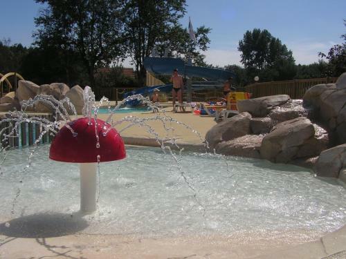 Camping Les Jardins De La Mer
