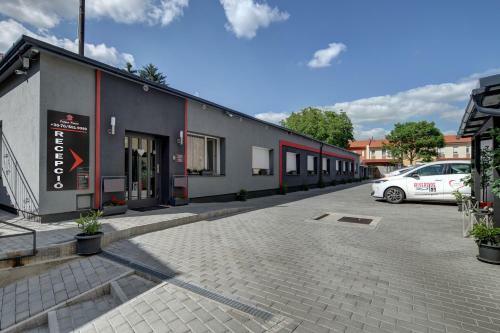 Bed & Breakfast Familia Panzi� Gy?r