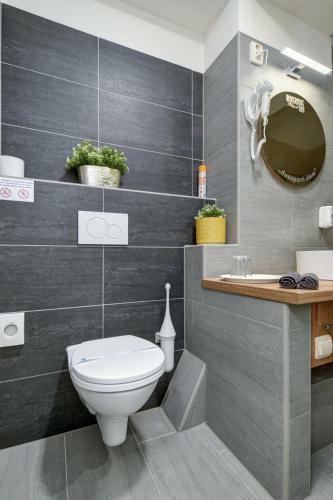 Hostal Riverside Inn - Dunaparti �lom