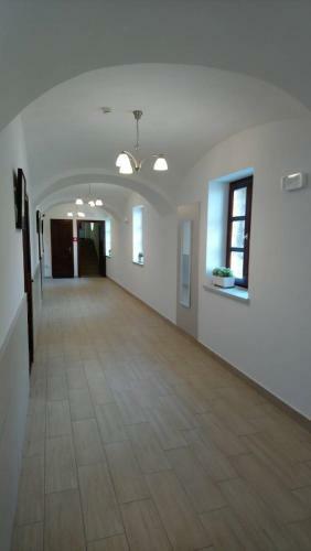 River Apartmanh�z