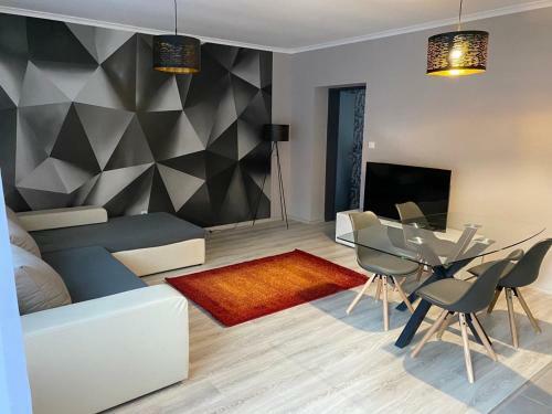Napsug�r Apartmanh�z